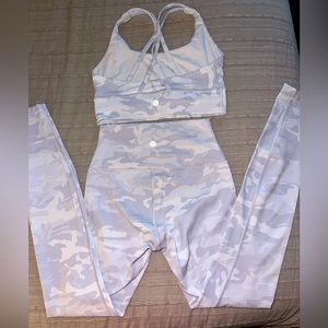 Lululemon White Gray Camo leggings & bra